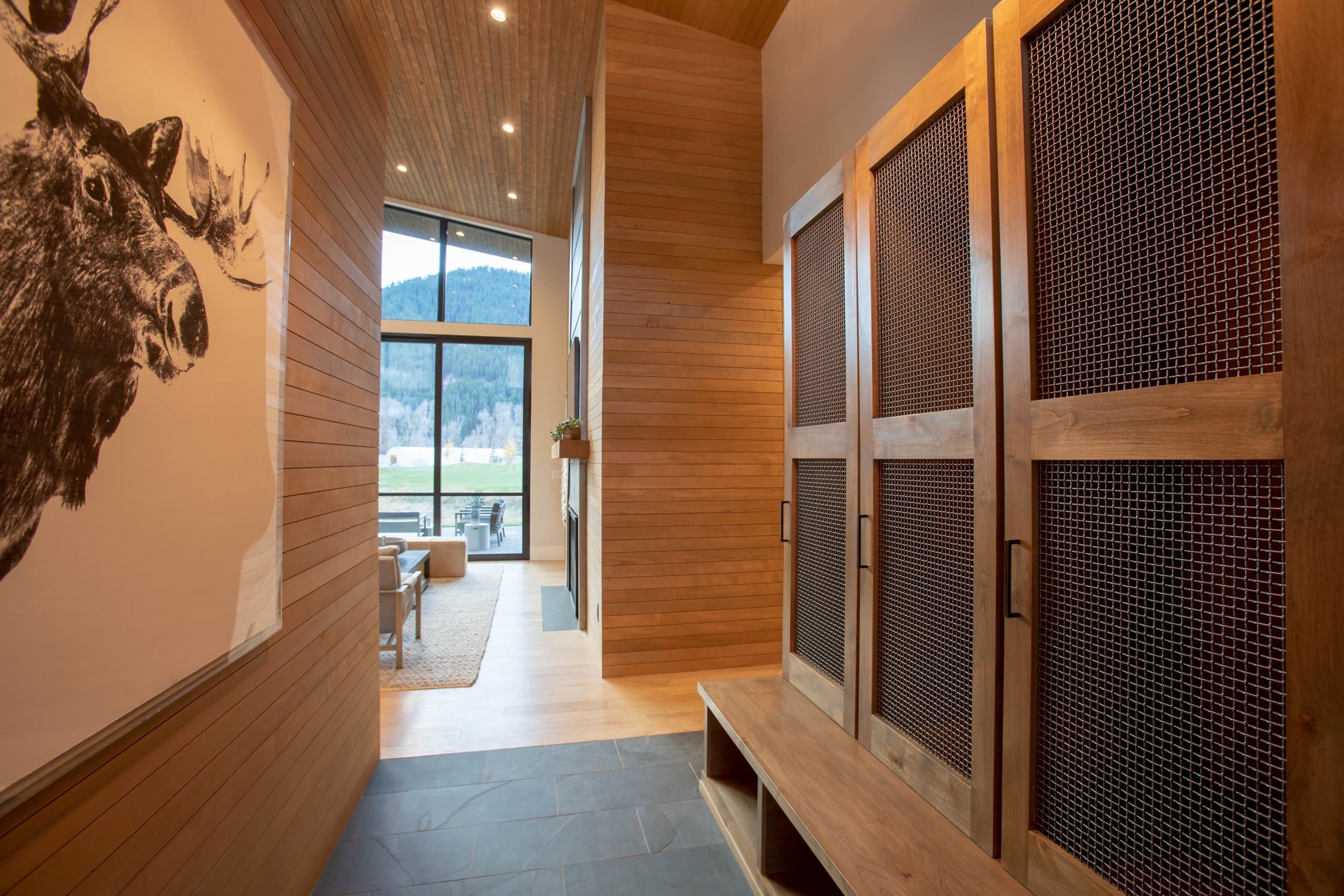 Fairway Cabin entryway at Snake River Sporting Club